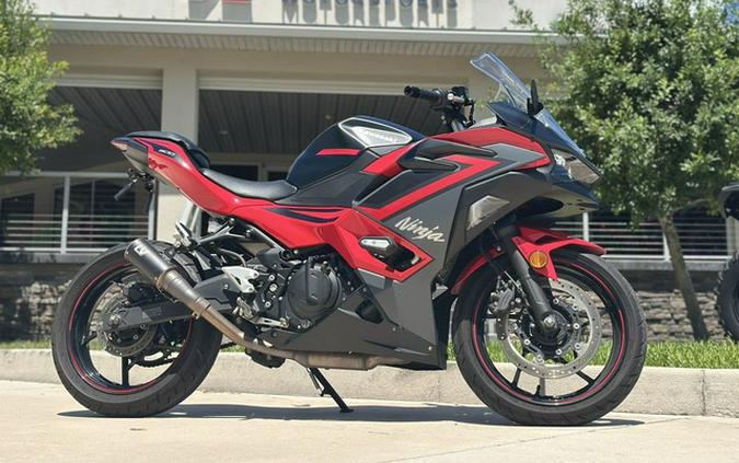 2024 Kawasaki Ninja 500