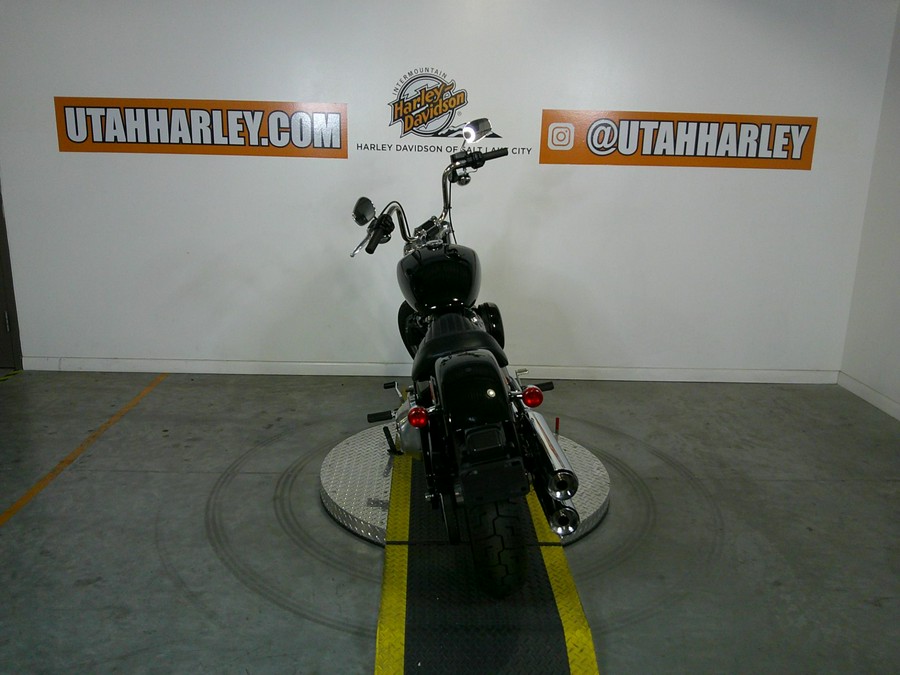 2022 Harley-Davidson Softail® Standard