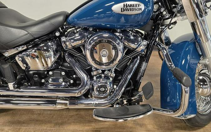 2021 Harley-Davidson® FLHC - Heritage Classic