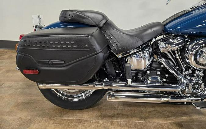 2021 Harley-Davidson® FLHC - Heritage Classic