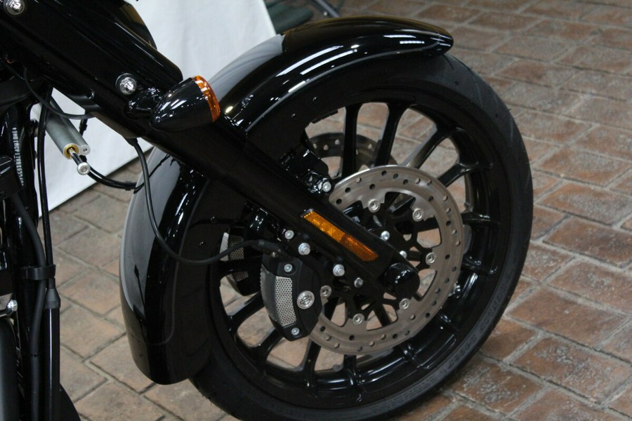 FLRT 2024 Freewheeler™