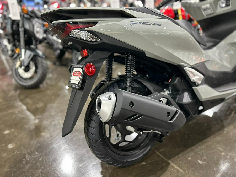2026 Honda PCX ABS