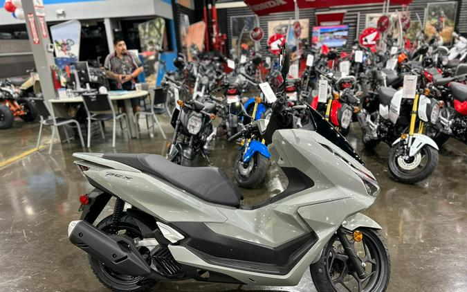 2026 Honda PCX ABS