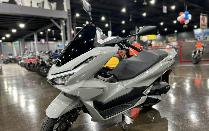 2026 Honda PCX ABS