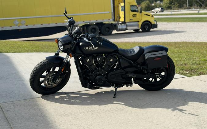 2025 INDIAN SCOUT BOBBER LIMITED BLACK SMOKE - 3020732