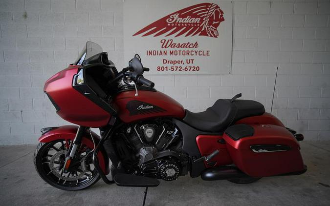 2024 Indian Motorcycle® Challenger® Dark Horse® w/PowerBand Audio Pkg Sunset Red Smoke