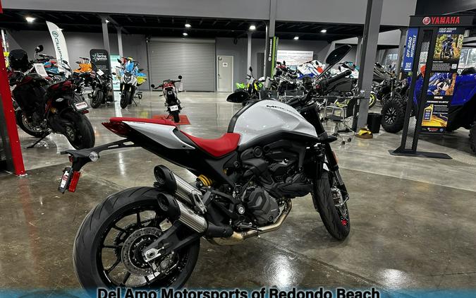 2024 Ducati MONSTER PLUS