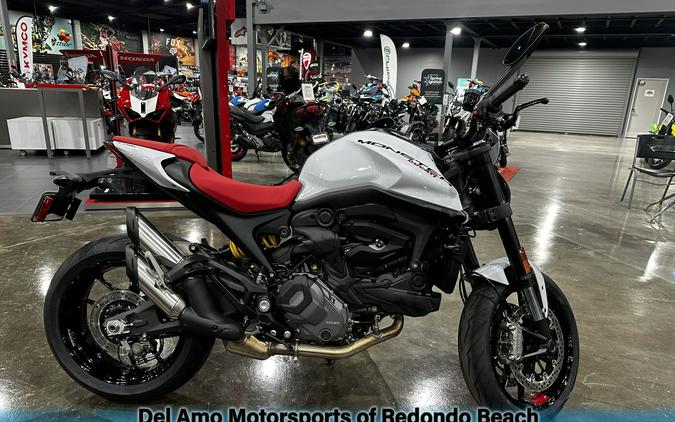 2024 Ducati MONSTER PLUS