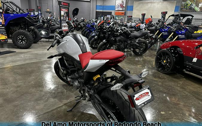 2024 Ducati MONSTER PLUS