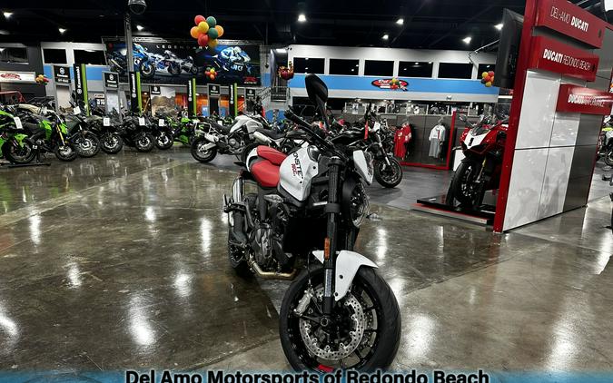 2024 Ducati MONSTER PLUS