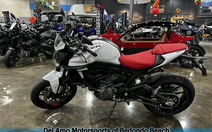 2024 Ducati MONSTER PLUS