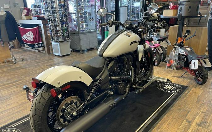 2025 Indian Scout Sixty Bobber Limited Ghost White Metallic S