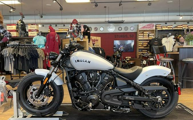 2025 Indian Scout Sixty Bobber Limited Ghost White Metallic S