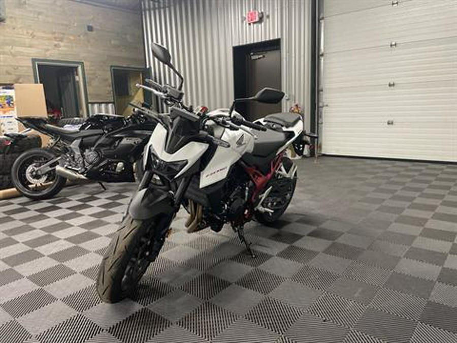 2025 Honda CB750 Hornet