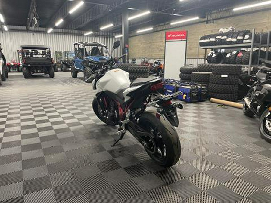 2025 Honda CB750 Hornet