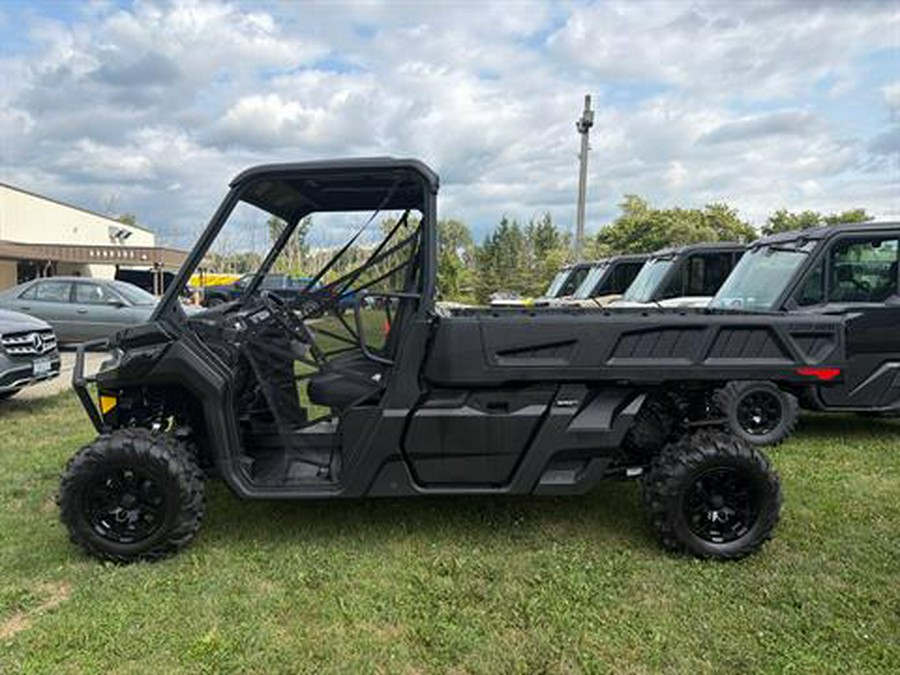 2026 Can-Am Defender PRO XT