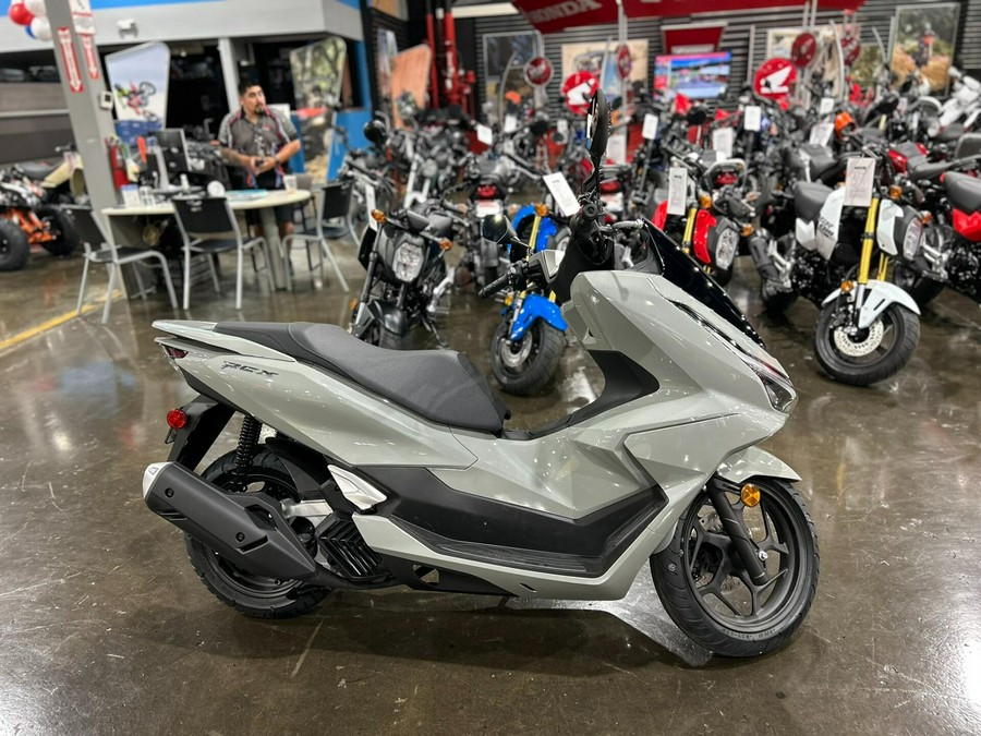 2026 Honda PCX ABS