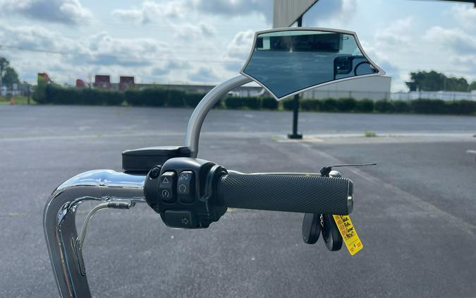 2019 Harley-Davidson Deluxe
