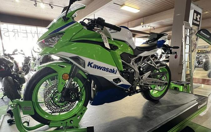 2024 Kawasaki Ninja® ZX™-4RR 40th Anniversary Edition ABS