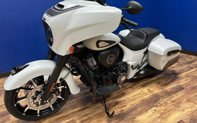 2024 Indian Motorcycle® Chieftain® Dark Horse® Ghost White Metallic Smoke