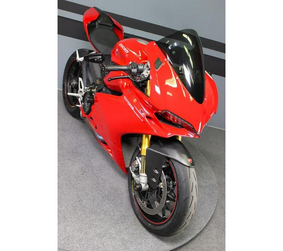 2015 Ducati 1299 Panigale S Red