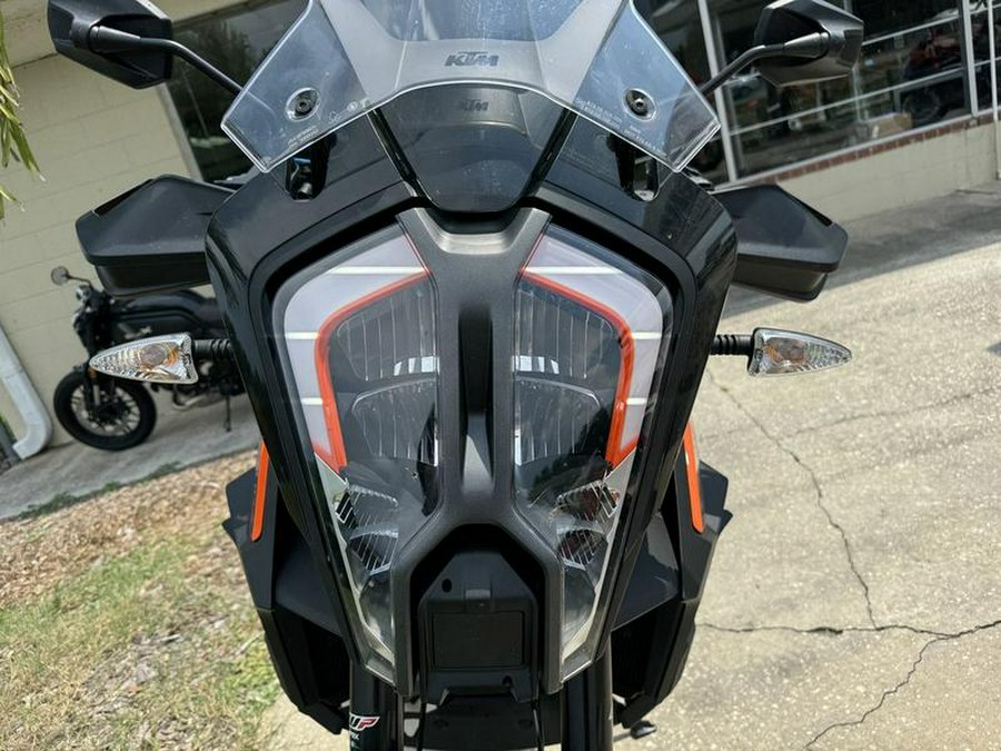 2022 KTM 1290 Super Adventure S