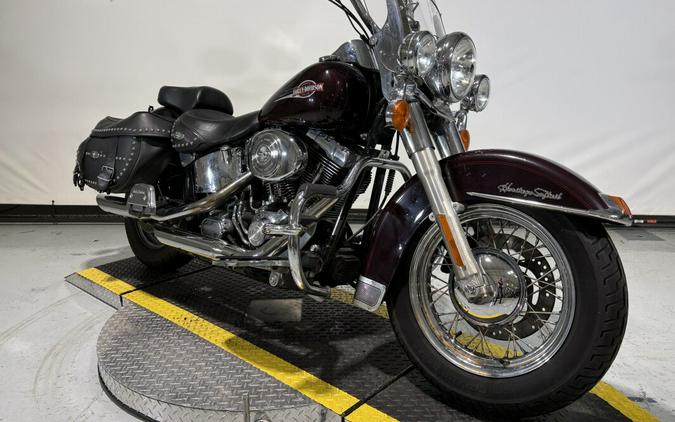 2006 Harley-Davidson® Heritage Softail® Classic Black Cherry Pearl