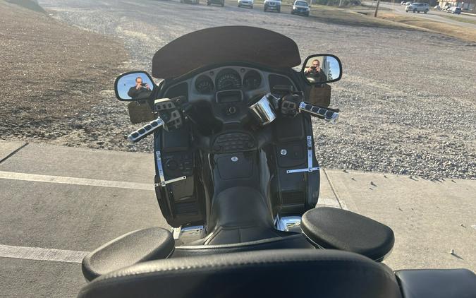 2001 HONDA GOLDWING - A001853