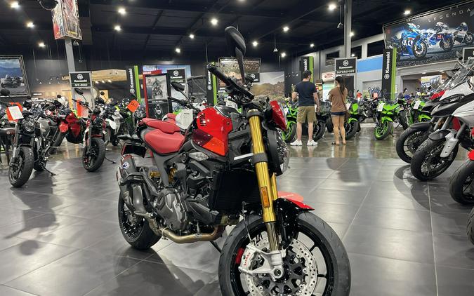 2024 Ducati MONSTER SP