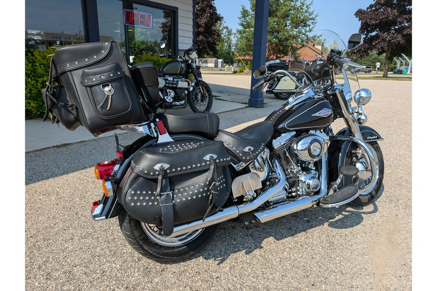 2015 Harley-Davidson® FLSTC Heritage Softail Classic
