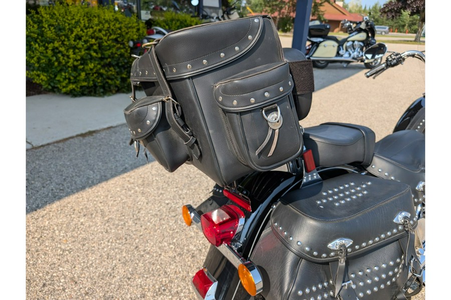 2015 Harley-Davidson® FLSTC Heritage Softail Classic