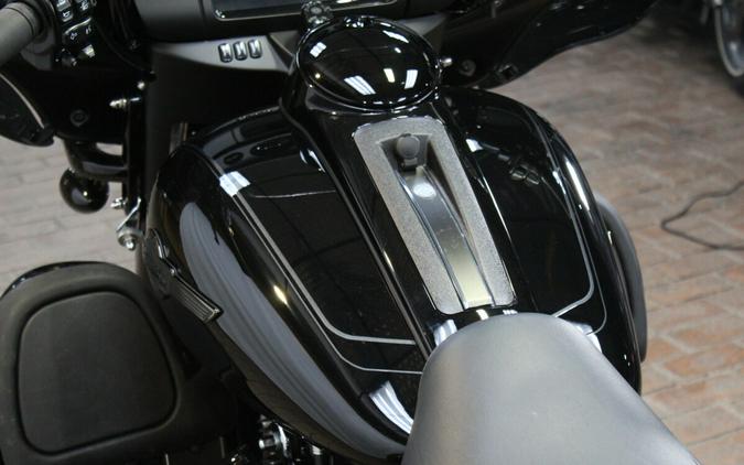 FLHTCUTG 2025 Tri Glide® Ultra