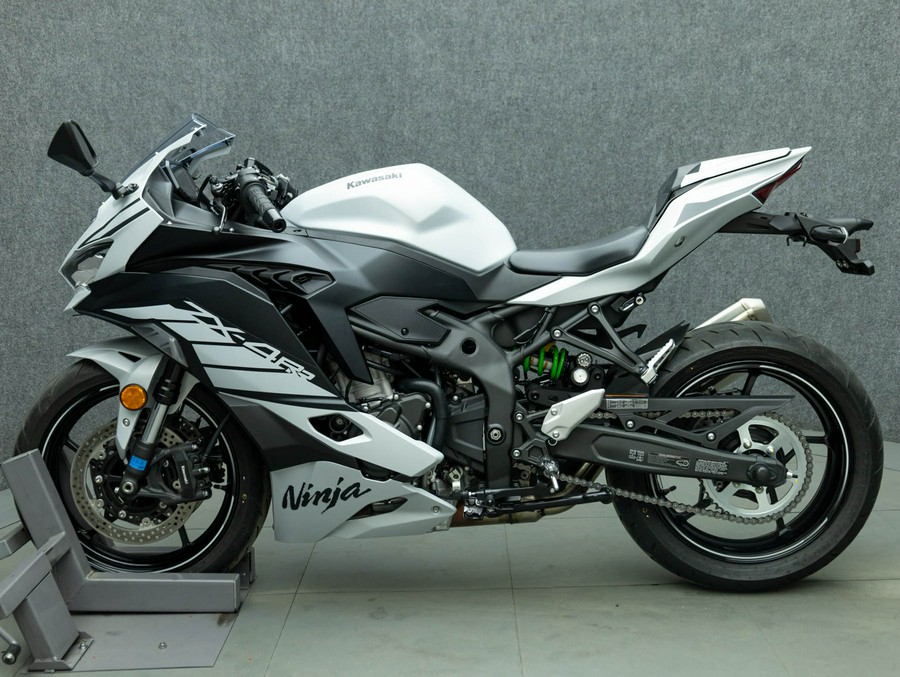 2025 KAWASAKI ZX400 NINJA ZX4RR W/ABS