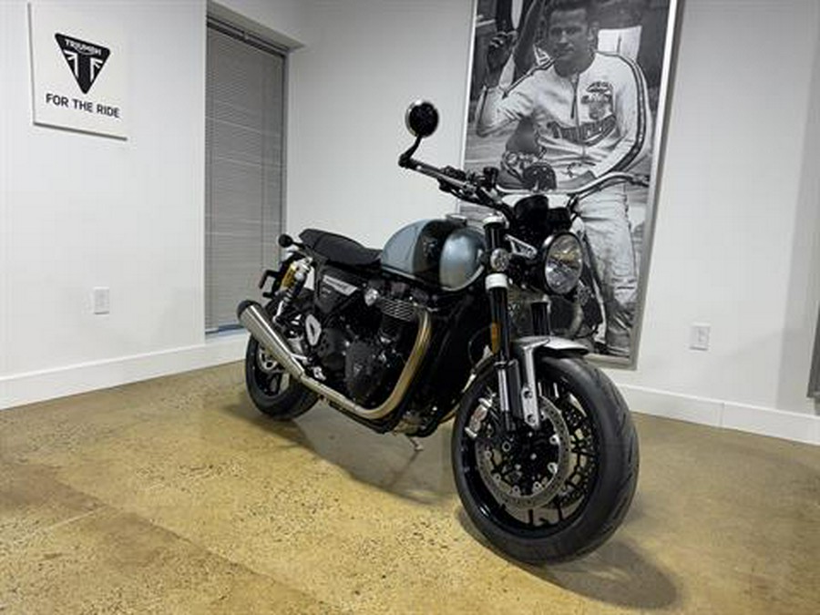 2023 Triumph Speed Twin Breitling Limited Edition