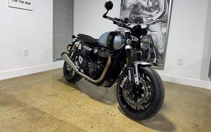 2023 Triumph Speed Twin Breitling Limited Edition