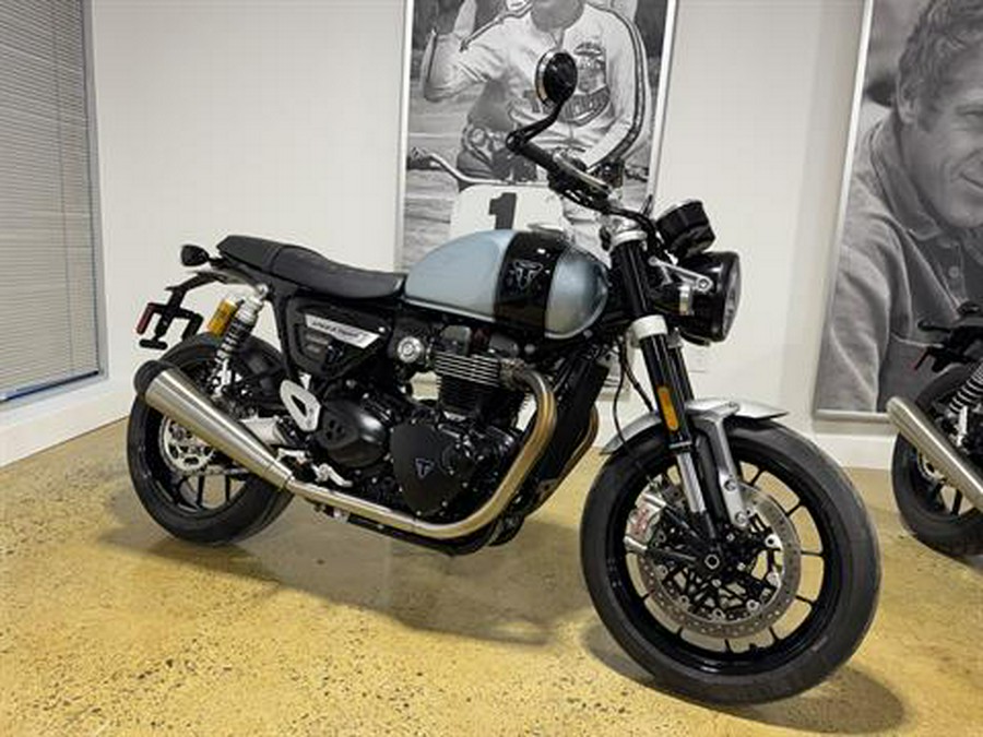 2023 Triumph Speed Twin Breitling Limited Edition