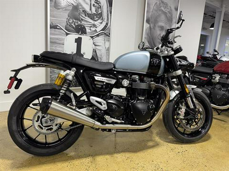 2023 Triumph Speed Twin Breitling Limited Edition