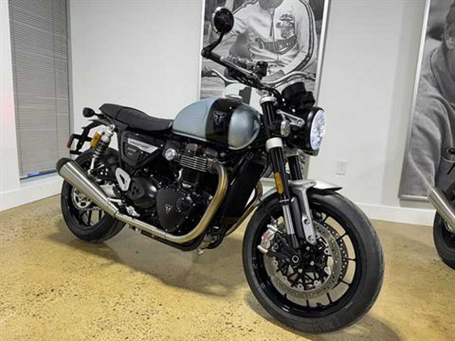 2023 Triumph Speed Twin Breitling Limited Edition