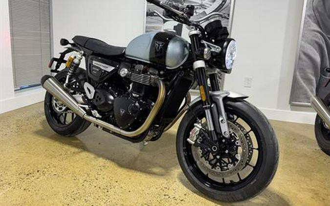 2023 Triumph Speed Twin Breitling Limited Edition