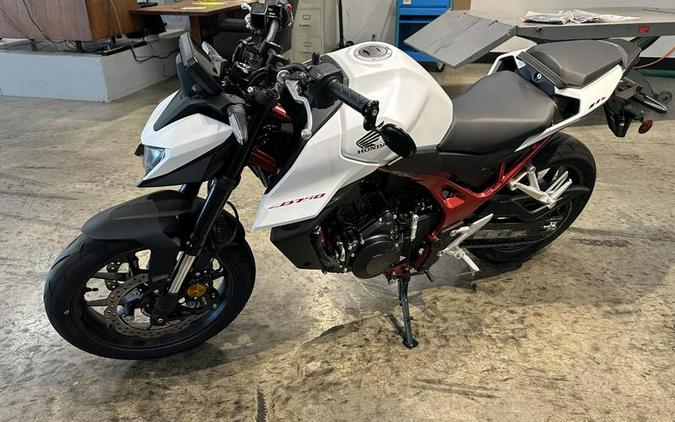 2025 Honda® CB750 Hornet