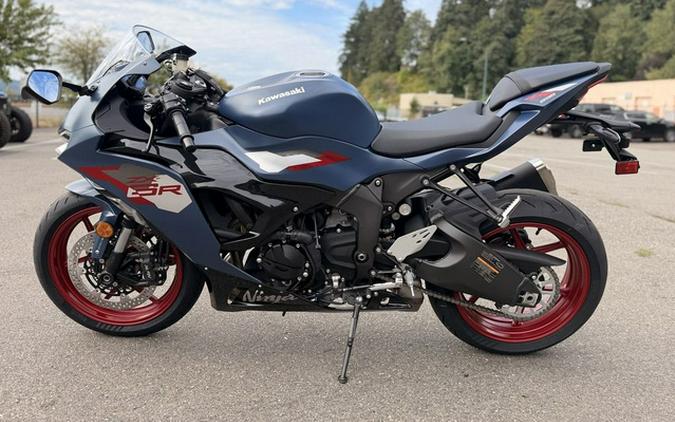 2027 Kawasaki Ninja ZX-6R ABS
