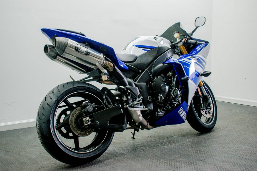 2014 Yamaha YZF-R1