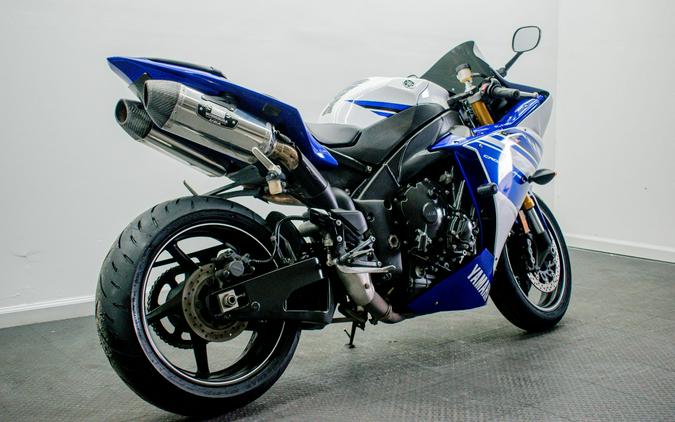 2014 Yamaha YZF-R1