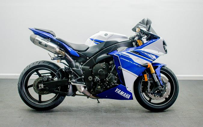 2014 Yamaha YZF-R1