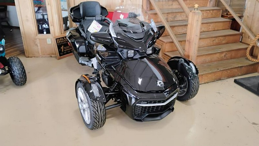 2024 Can-Am® Spyder F3 Limited Platine Wheels