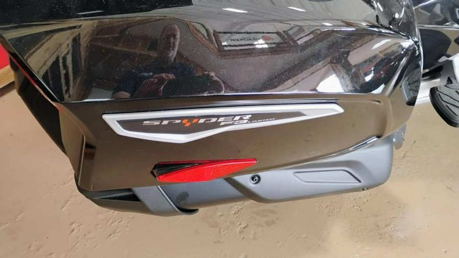 2024 Can-Am® Spyder F3 Limited Platine Wheels