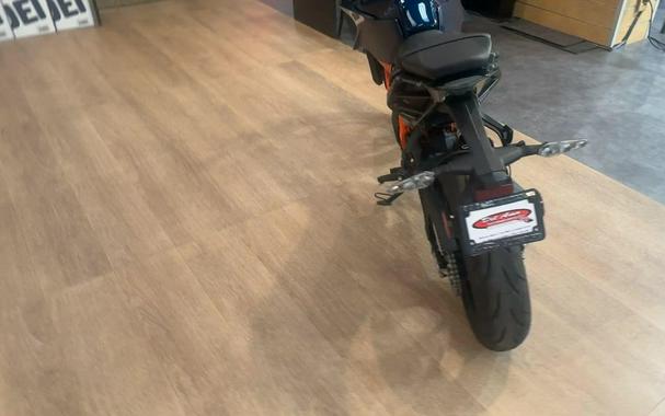 2026 KTM 390 DUKE