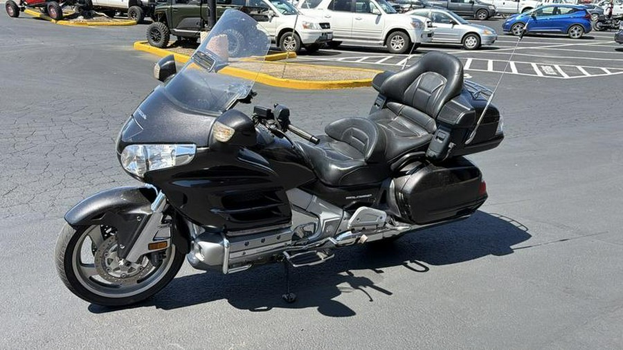 2010 Honda® Gold Wing® Audio / Comfort / Navi / XM / ABS