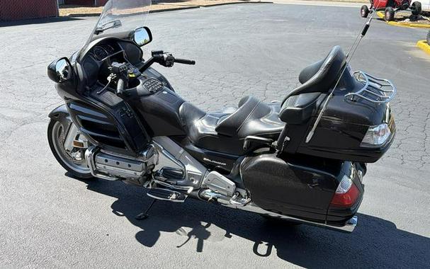 2010 Honda® Gold Wing® Audio / Comfort / Navi / XM / ABS