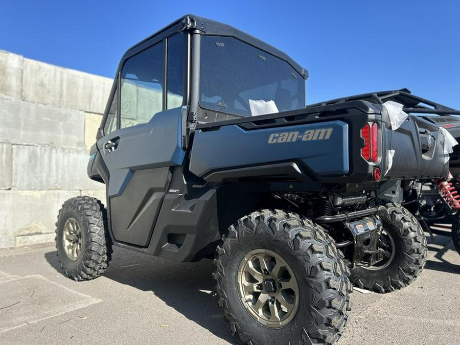 2025 Can-Am® Defender Limited HD10